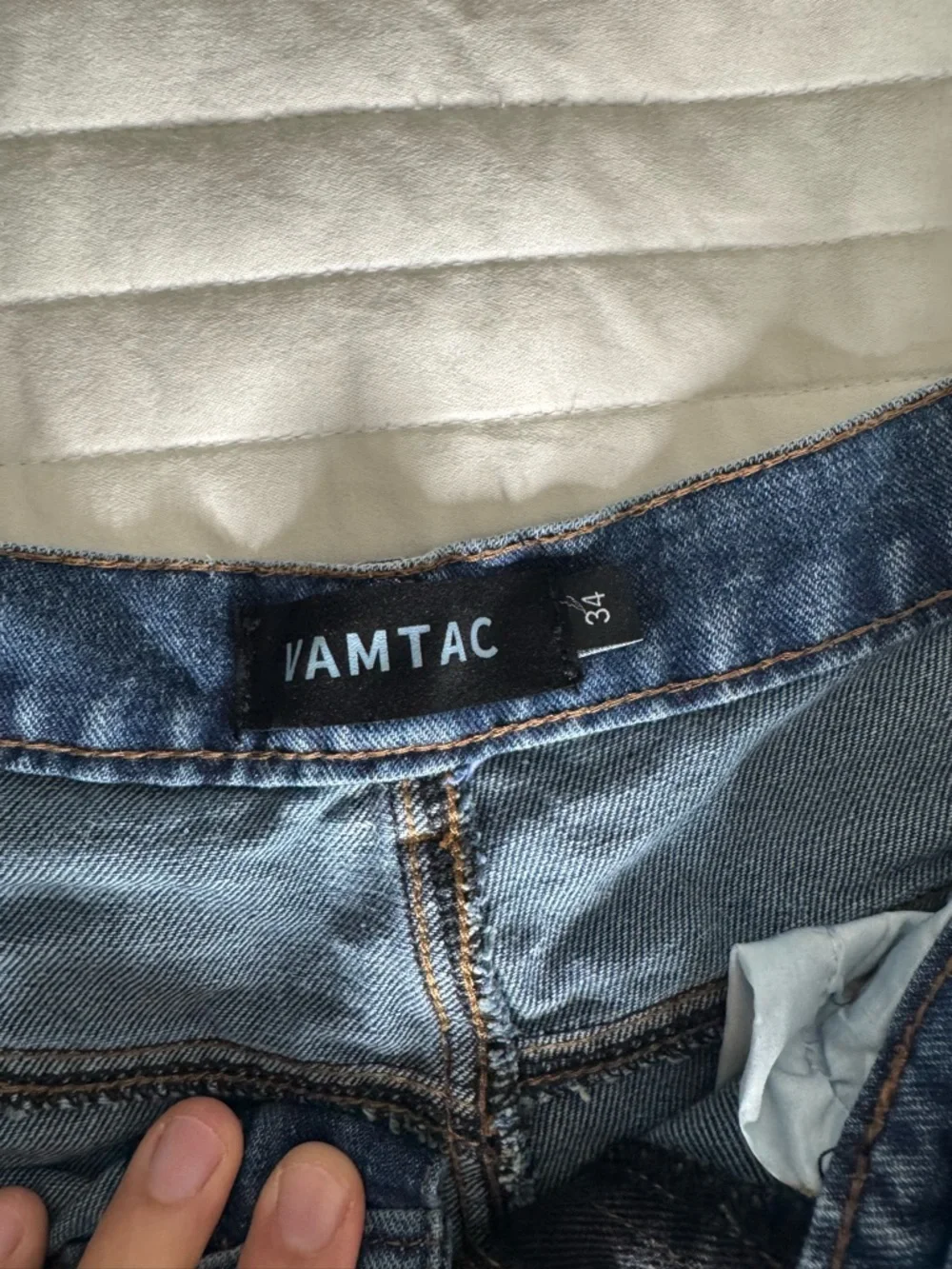 Festival Men's Dark Blue Star Patch Denim Shorts - Picture 4 of 5